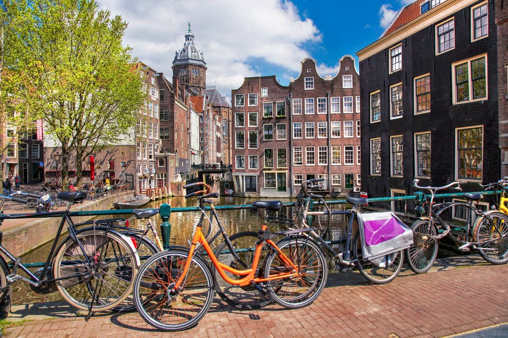 Cykelbyen Amsterdam i Holland