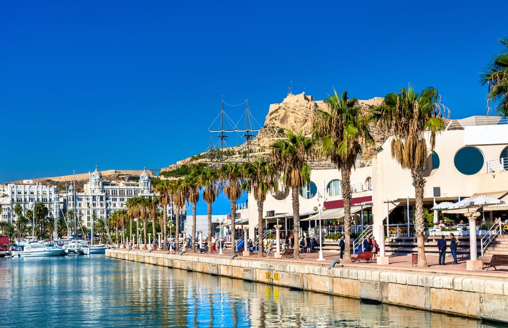 Promenaden - Alicante i Spanien