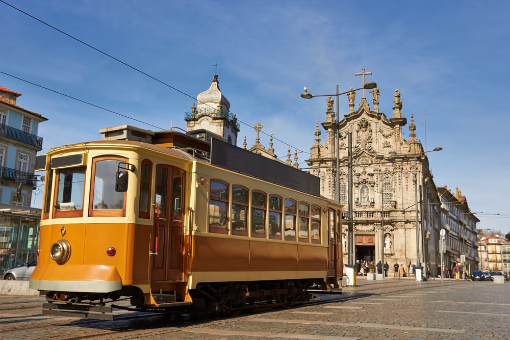 Klassisk sporvogn - Porto i Portugal