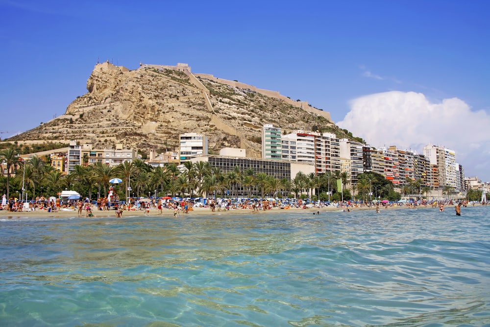 Alicante stranden - Alicante i Spanien