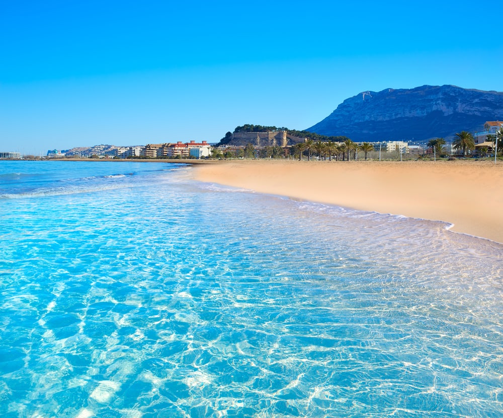 Denia stranden - Alicante i Spanien