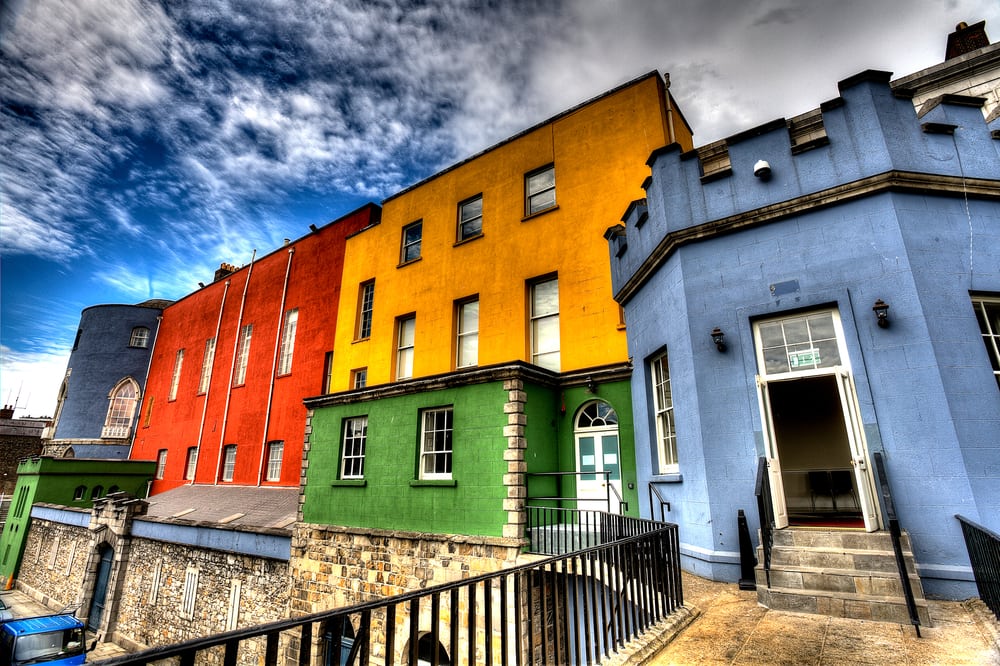 Farverige bygninger - Dublin i Irland