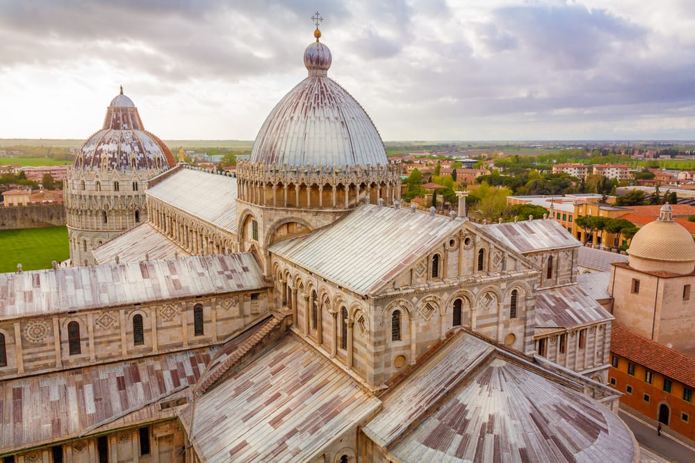 Piazza del Duomo - Pisa i Italien