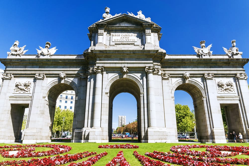 Puerta de Alcala - Madrid i Spanien