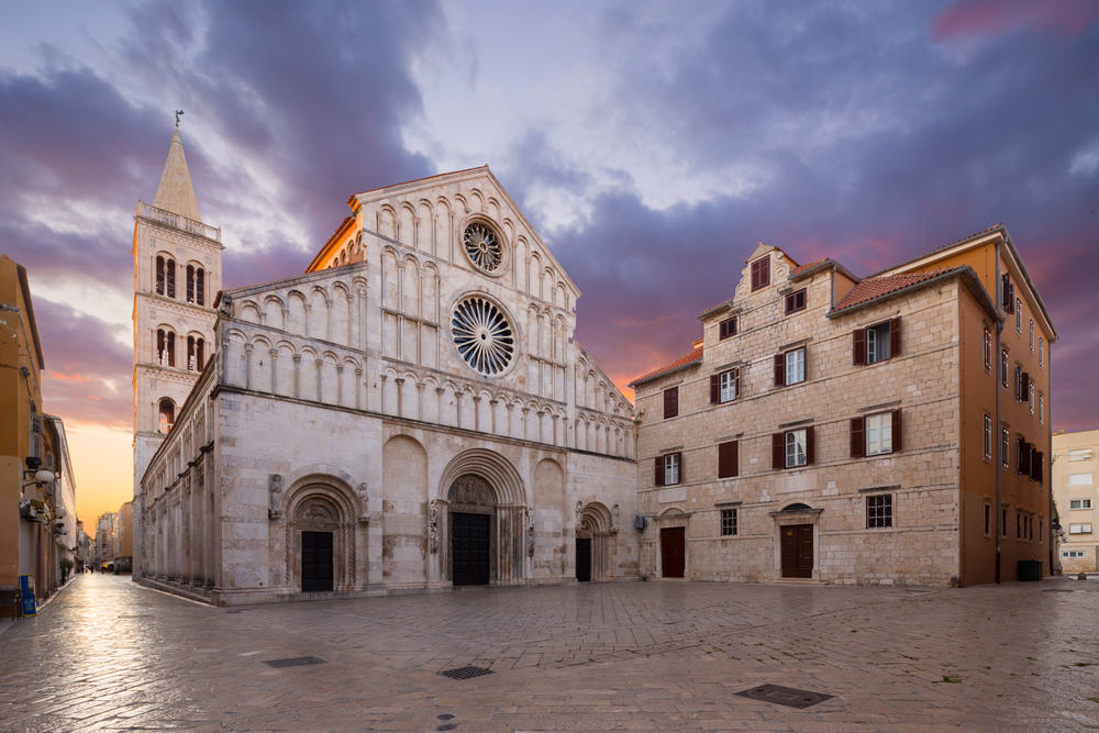 St. Anastasia katedralen - Zadar i Kroatien