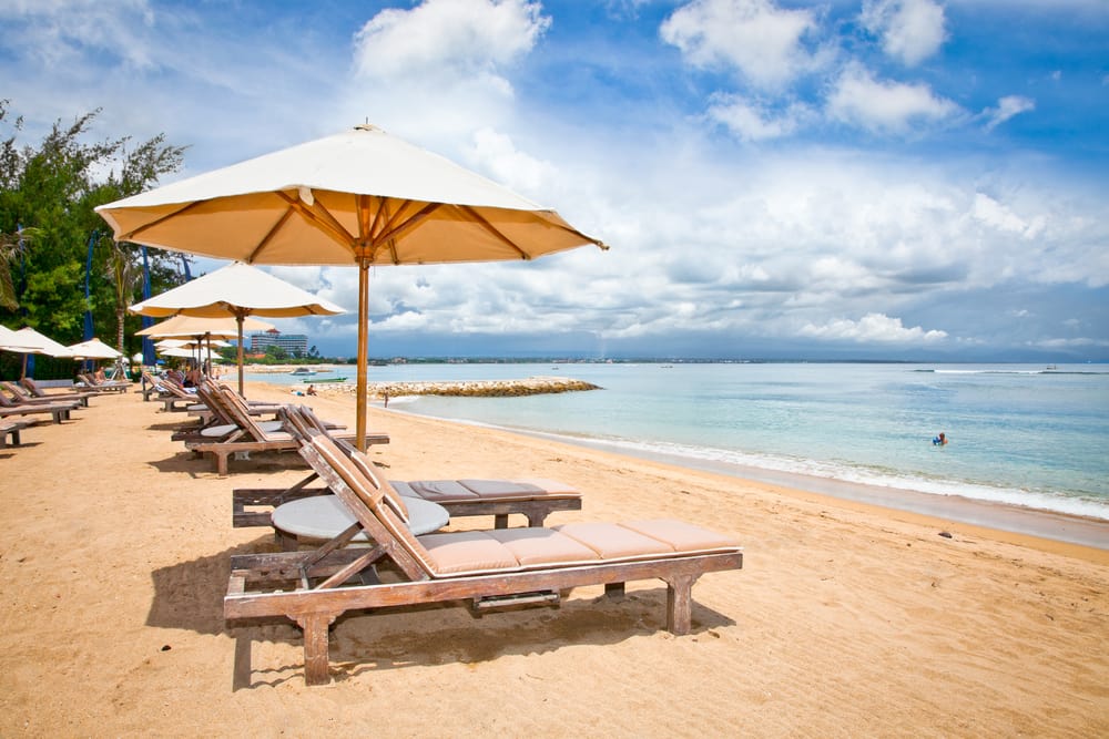 Strand i Sanur på Bali - Indonesien