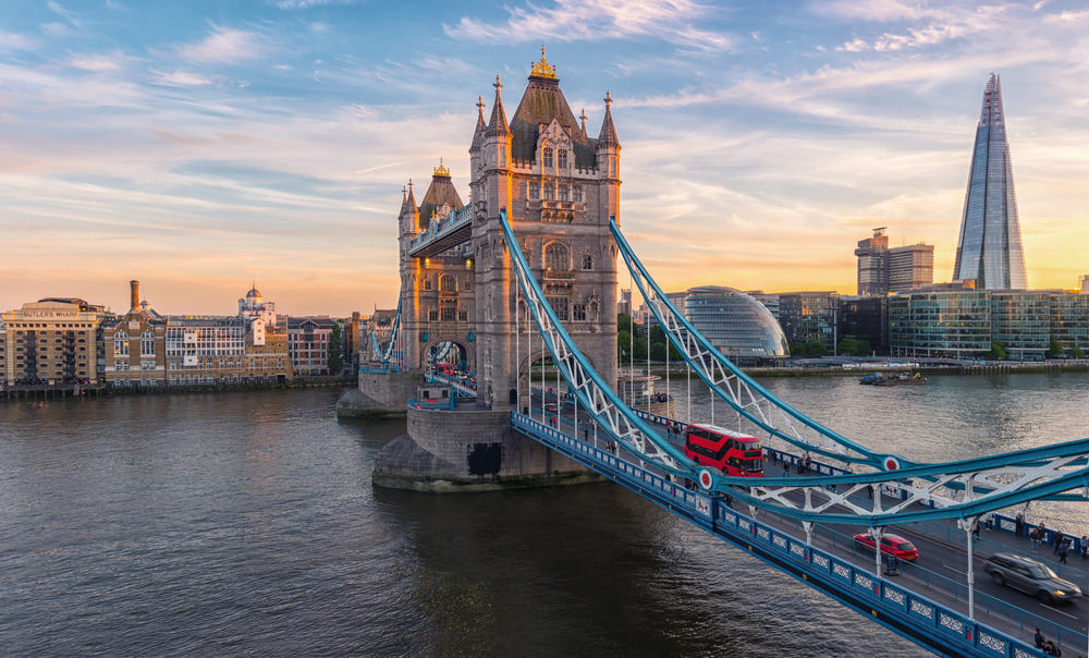Tower Bridge - London i England