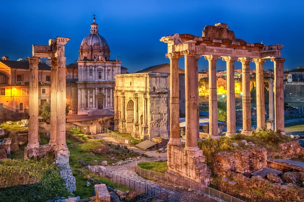 Det Romerske Forum - Rom i Italien
