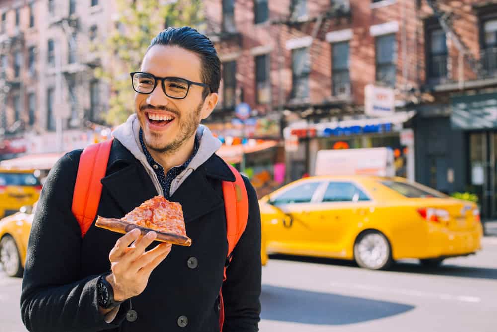 New York City - Mand spiser pizza